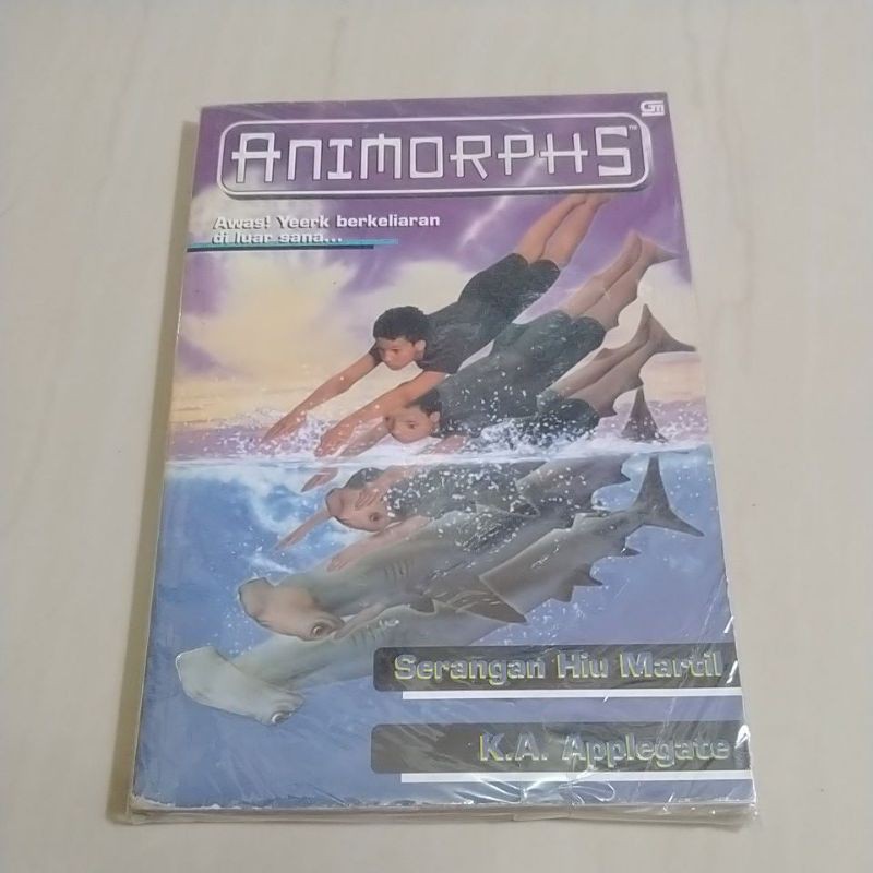 Novel Animorphs Serangan Hiu martil