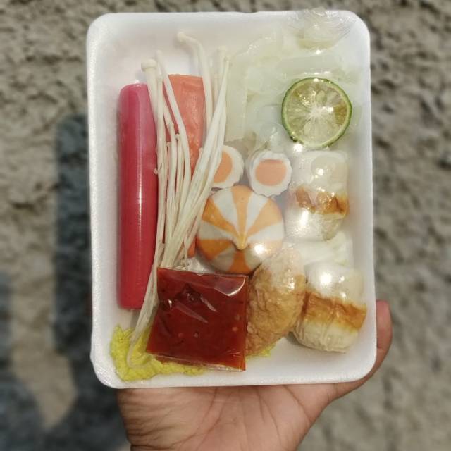 

Suki tomyam