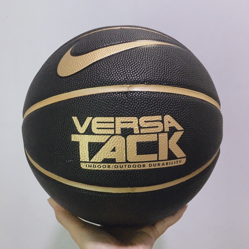 BOLA BASKET NIKE VERSA TRACK 8P BLACK METALLIC HITAM EMAS FULL GRANDE