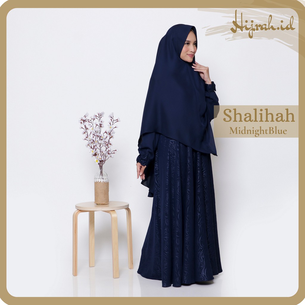 Gamis Syari Soft Lexus Donker Navy Gamis Emboss Premium