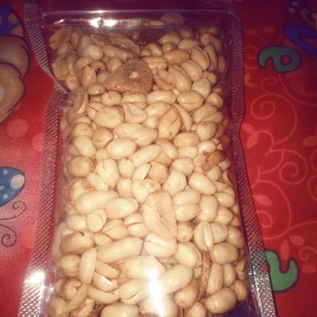 

Kacang goreng bawang / kacang tanah goreng