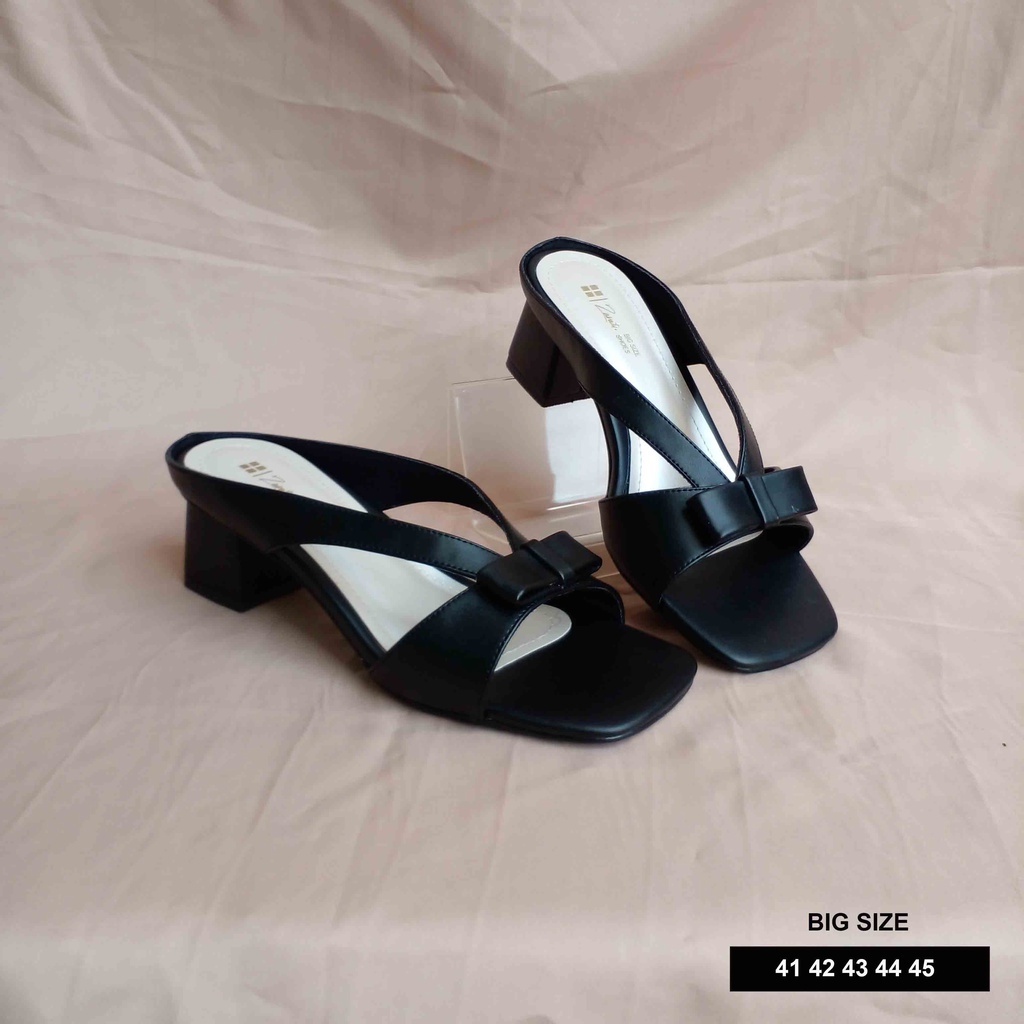 Aurra 15.4 series | sandal wanita ukuran besar 41-45 hak tahu model pita kulit hitam / sendal jumbo cewek big size