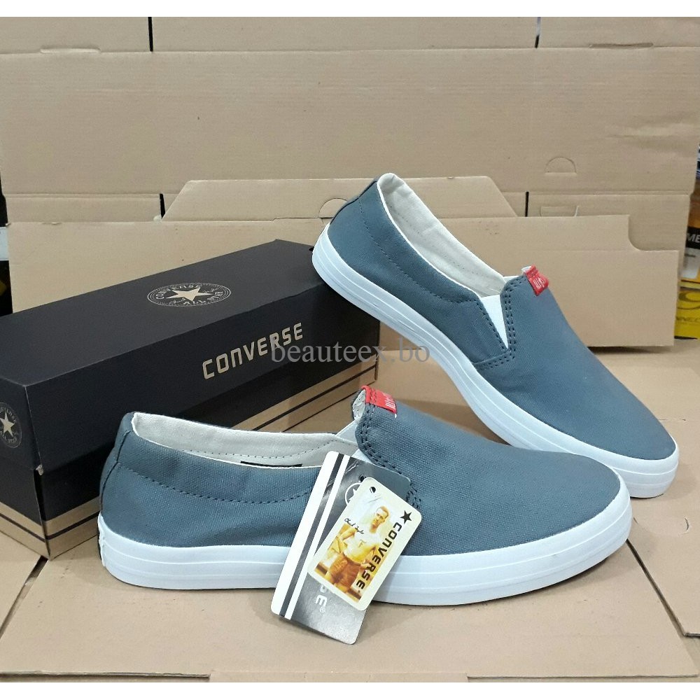 SALE Sepatu converse slip on