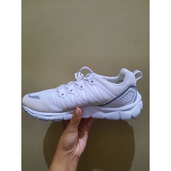 Sepatu League Putih/White Original Store 100% Wanita/Pria Sneakers