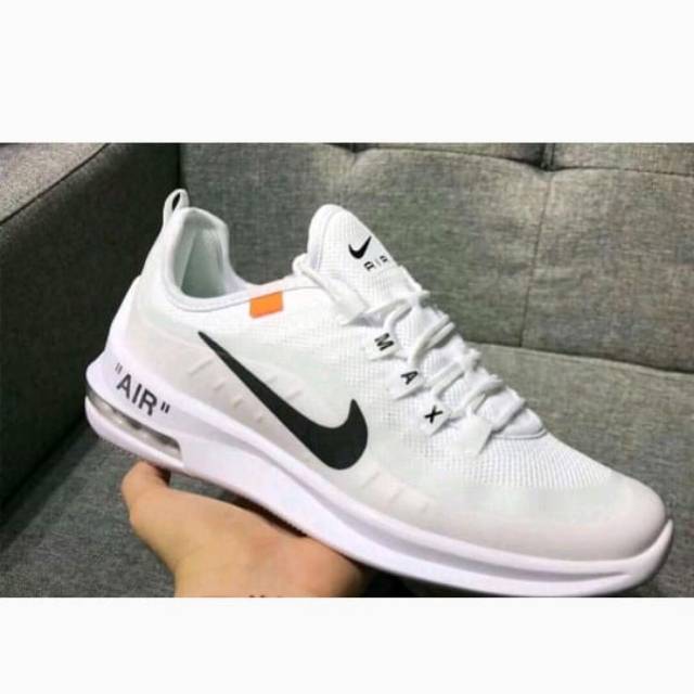 Sepatu Nike  AIR MAX /