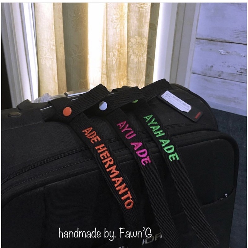 Fawn’G Handmade - LUGGAGE TAG with button / Gantungan Koper bordir Nama