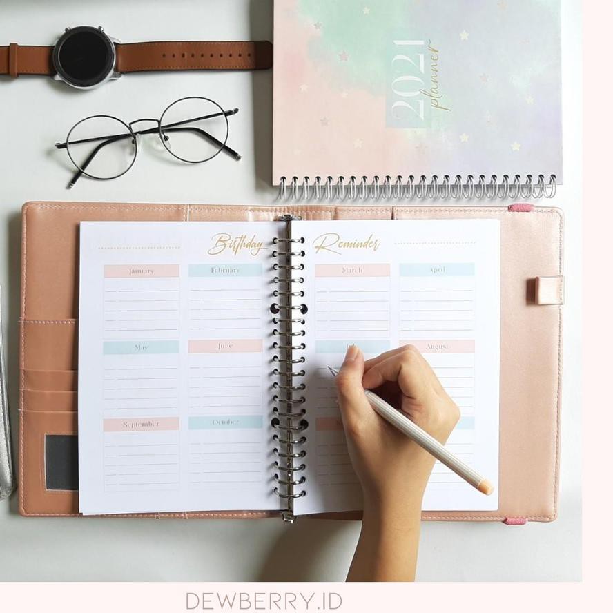 

Promo Hari Ini" BINDER PLANNER 2021 EDITION (PAPER ONLY) / HVS 80 GSM | dewberry.id ( Hadiah Tahun
