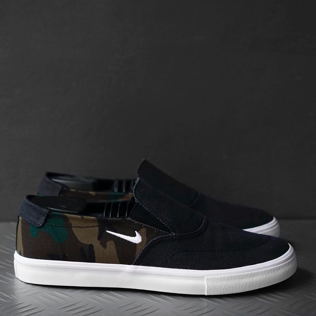 nike sb portmore ii slip on