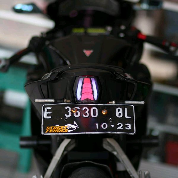 Readyy lampu rem r15 stoplamp 3in1 r15 v3 3in1 r15 stoplamp 3 in 1 r15 v3 fender r15 v3 visor r15 v3