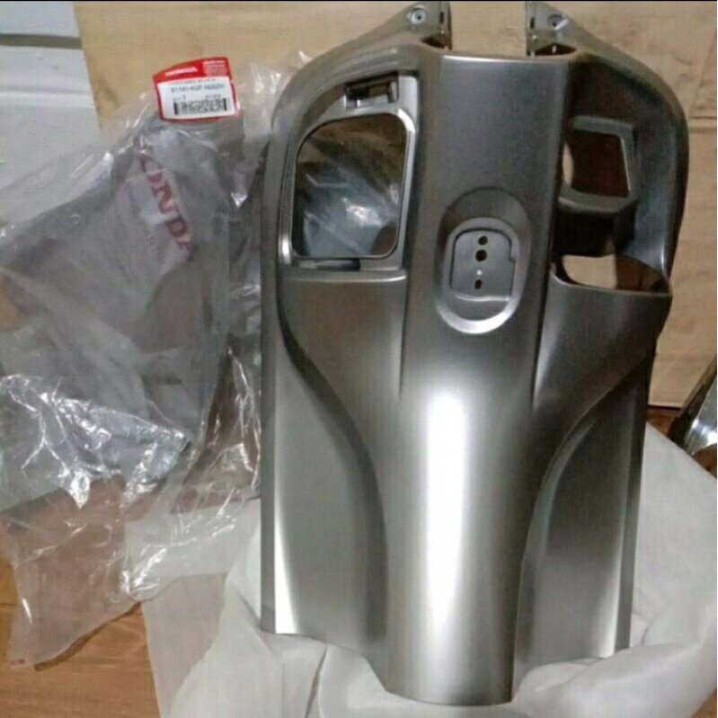 legsild dasbord/ cover iner Scoopy new 2021 k2f silver