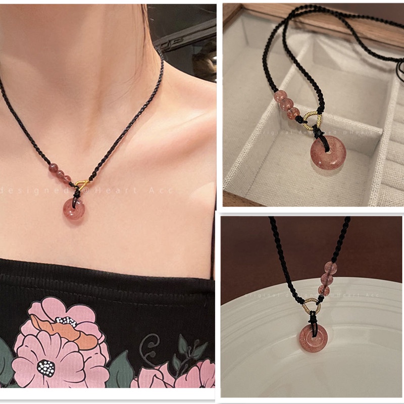 Kalung Tali Hitam Dengan Liontin Kristal Strawberry Untuk Wanita