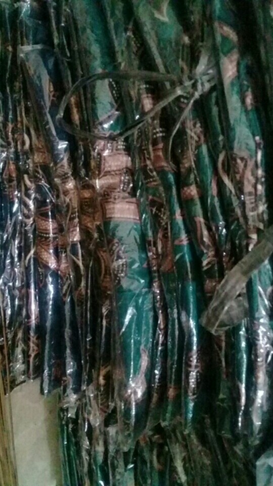 Set Batik Tradisional Couple Tunik Batik-blouse Batik-kemeja Batik Pria Motif Bambu Mega Mendung