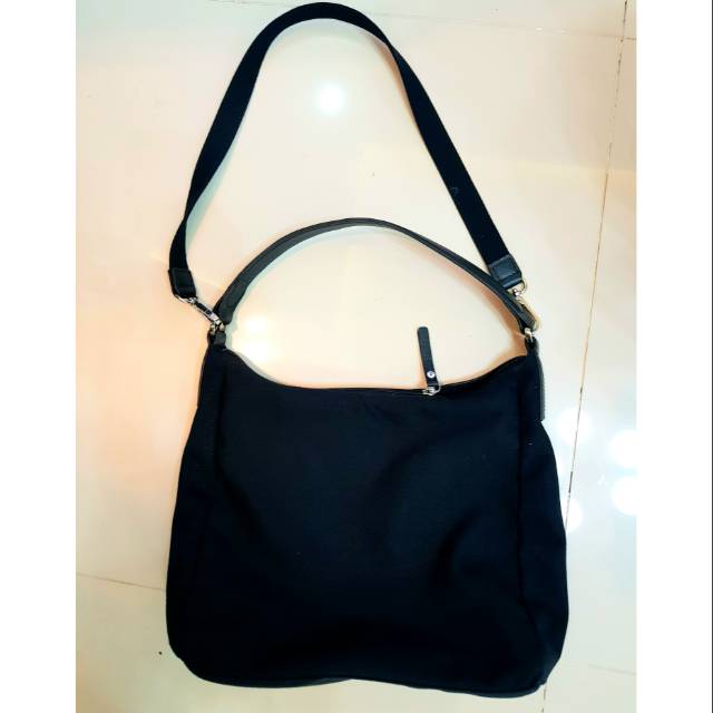 Dhairya Fergie Hobo Canvas Leather ori