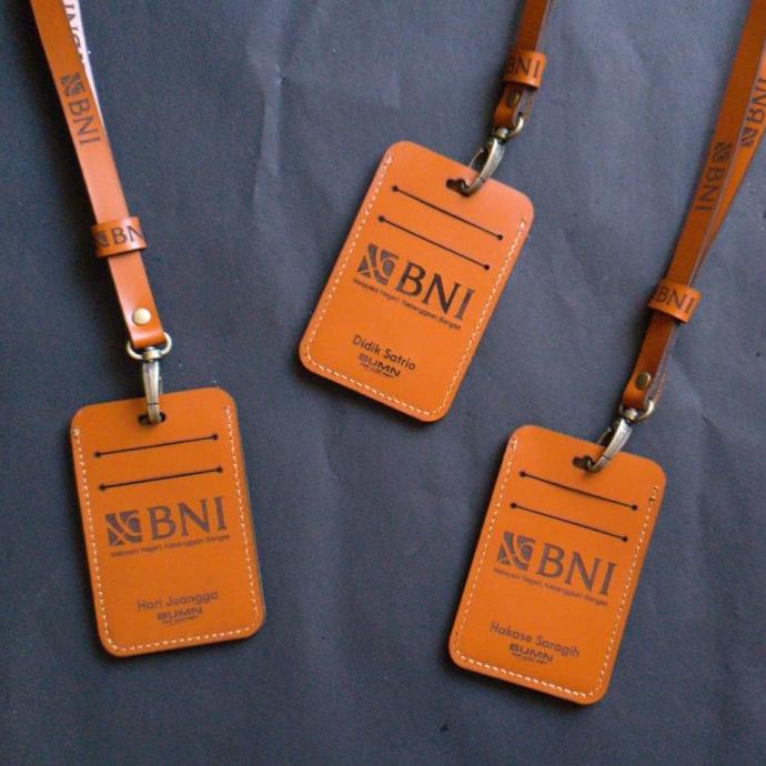 

[[COD]] ID CARD HOLDER KULIT CUSTOM NAMA & INSTANSI/PERUSAHAAN PROMO Kode 1199