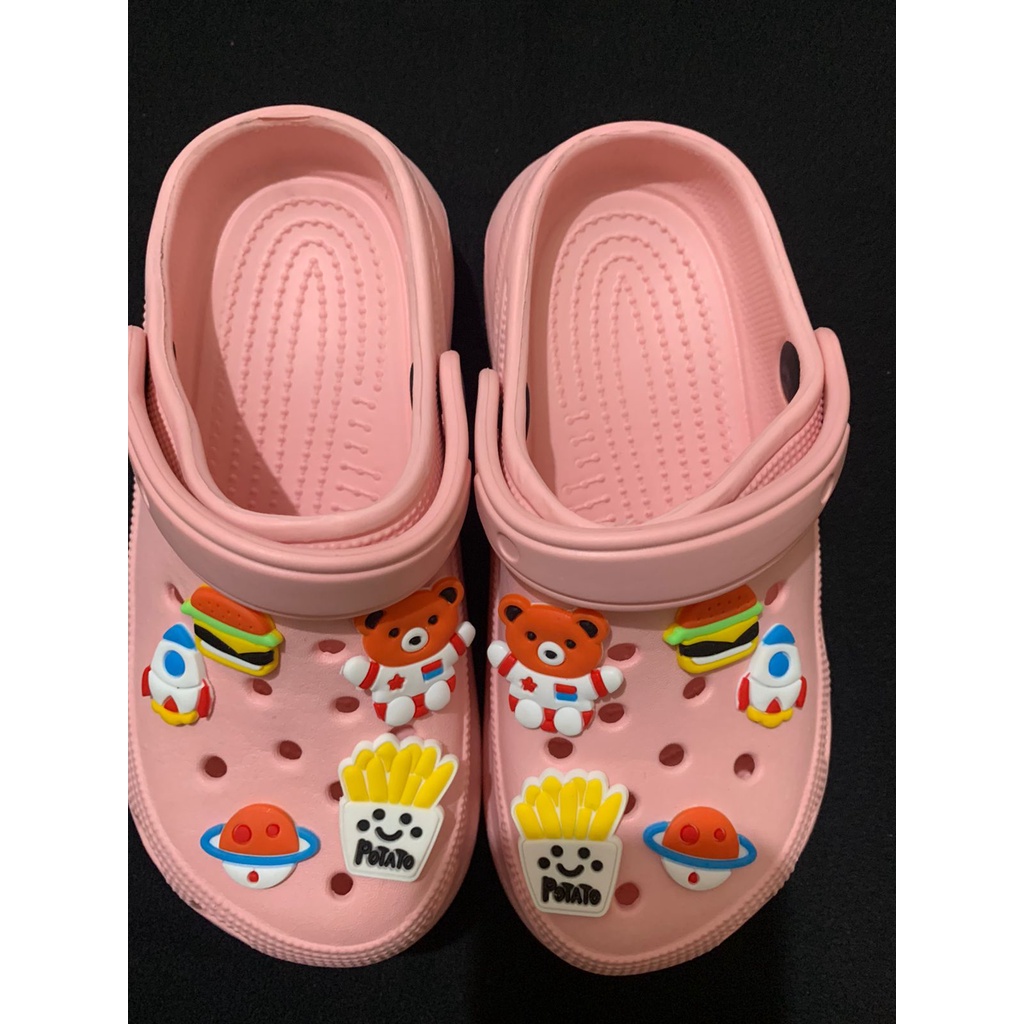 Sandal wanita remaja classic Bae Clog platform Jibbitz lucu / Sandal Fashion Wanita Mode Bae Clog