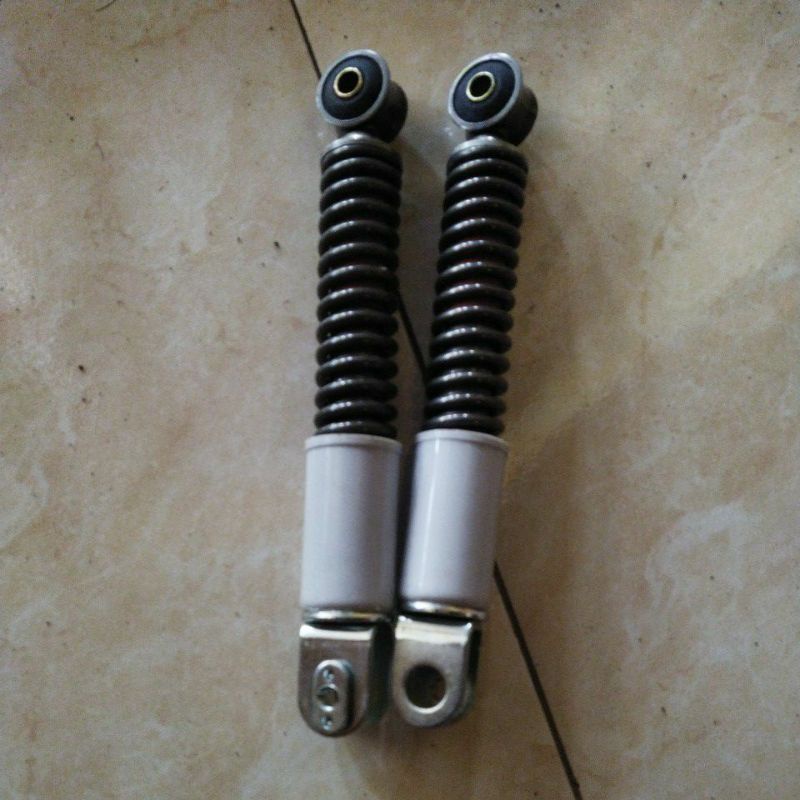 shok beker depan SUZUKI FR70 FR80