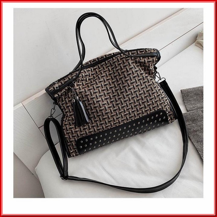 Tas Hape Wanita Tas Selempang Mini Slempang Slingbag Hp Handpone Buat Santai Jalan Jalan Cewe Cewek 