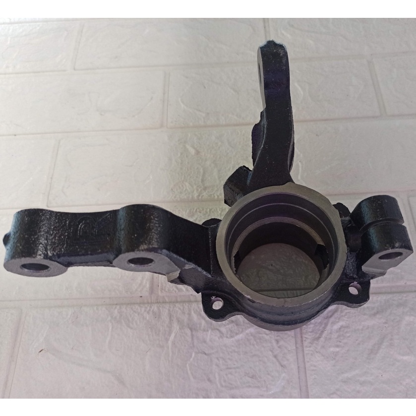 Knuckle Arm Kiri Daihatsu Ceria Import