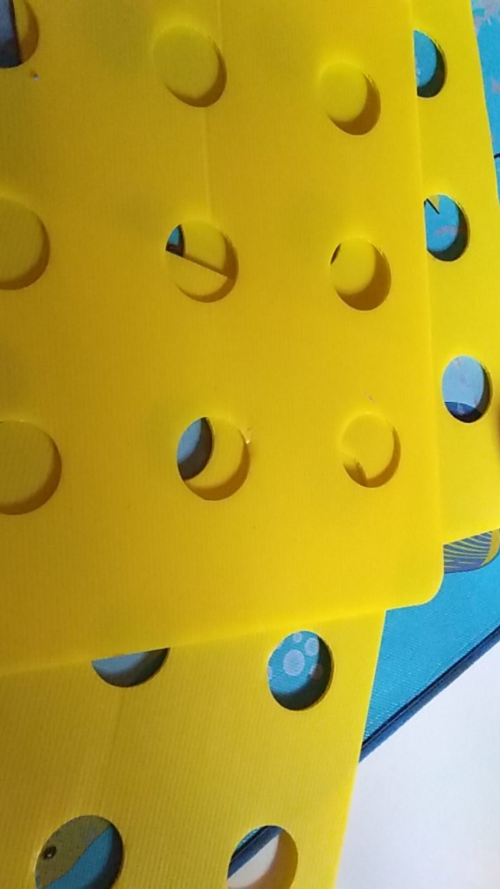 Impraboard Hidroponik Tutup Bak. Ada 9 Lubang Untuk Netpot 5 Cm