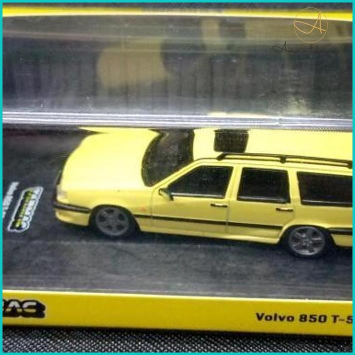 Ac - Tarmac Works 1/64 Volvo 850 T-5R Estate Yellow Diecast Scale Model Car