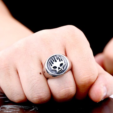 SEUSUK Skeleton Skull Old Type Male Punk Gothic Motorcycle Riding Ring Jewelry