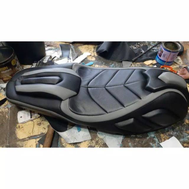 Jok vario 150 125 custom predator kulit mbtech / JOK CUSTOM MOTOR VARIO 125/150 BAHAN MBTECH / JOK T