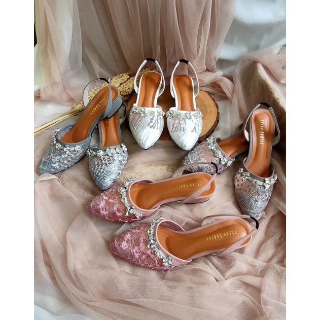 Luna | Sendal wanita | wedding shoes brokat payet |Tali karet |brand Threeladies