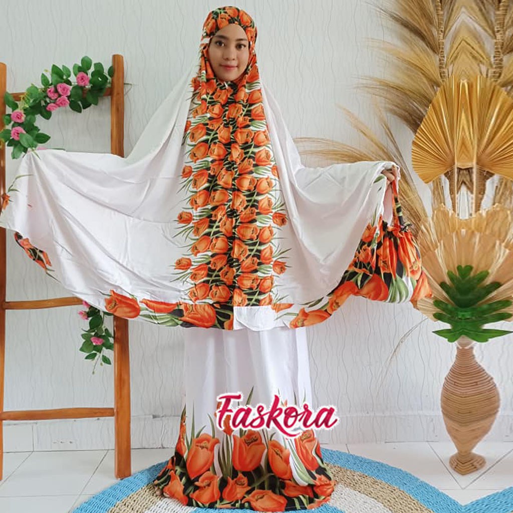 Mukena Rayon Jumbo Motif Bunga Tulip / Mukenah Bali Putih Motif Bunga / Mukenah Rayon Jumbo Putih