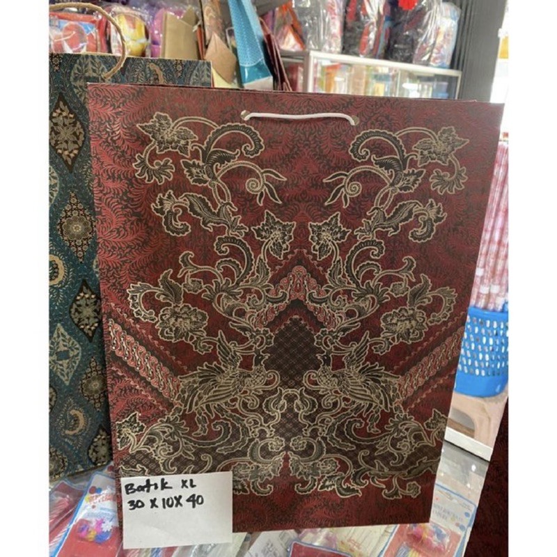 

Paper Bag Batik Merah XL