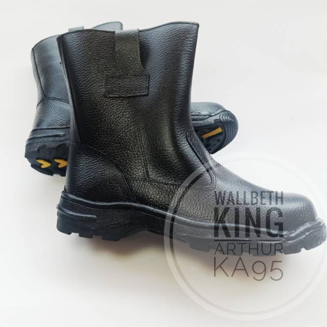 Sepatu Safety Boots King Wallbeth BIG SIZE .