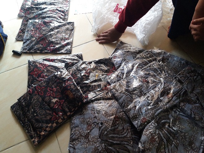 Maura Couple - Sania Ruffle Batik Couple Jumbo Ori Ndoro Jowi Dnt Garansi Termurah Shopee - Solo
