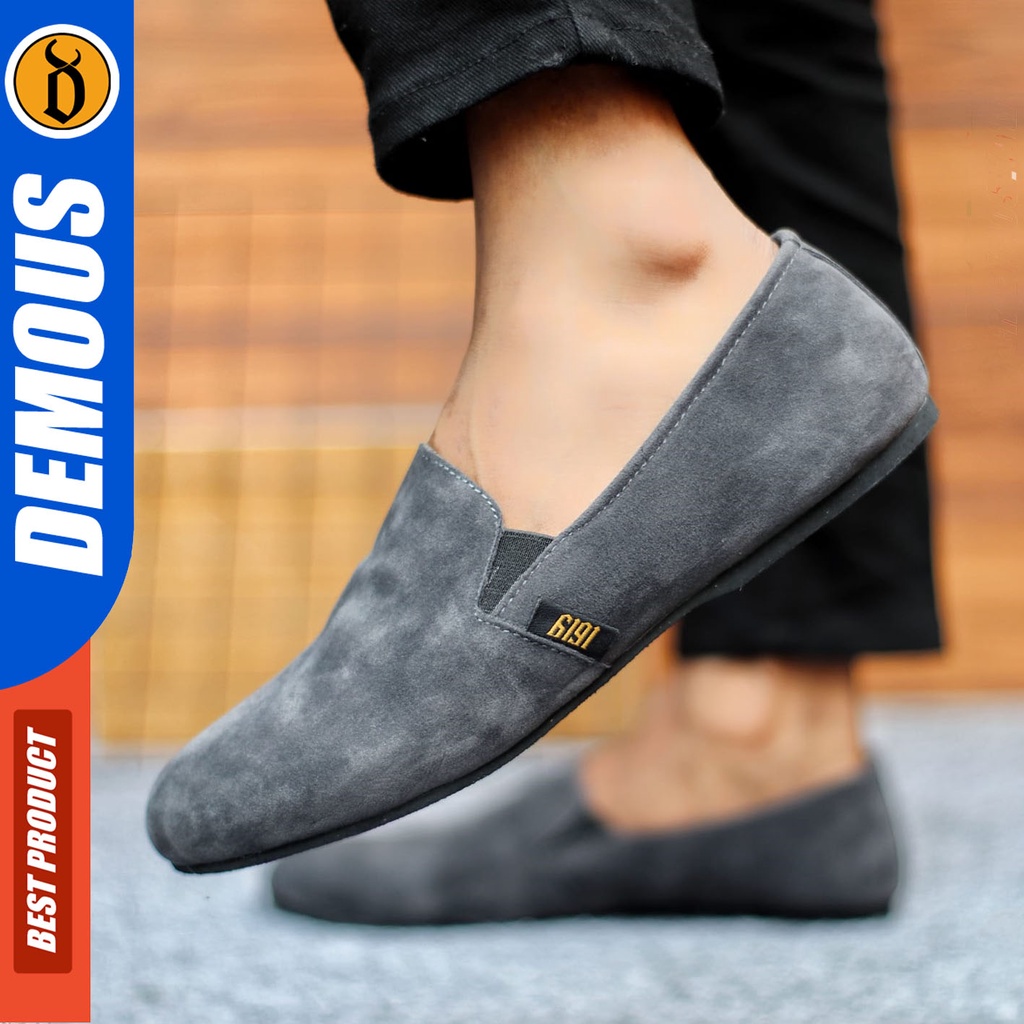 Sepatu Slip On Pria Sepatu Casual Pria Kulit Suede Kerja Kantor Kuliah Kondangan Sepatu Slop Pria Sepatu Hitam Pria DEMOUS CHORD