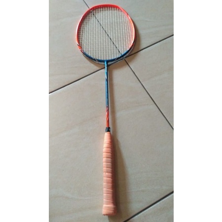 raket mizuno carbo pro 803