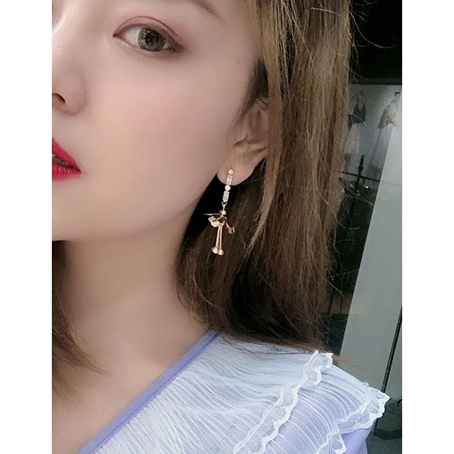 LRC Anting Tusuk Fashion Long Diamond Flower Tassel Earrings K69690