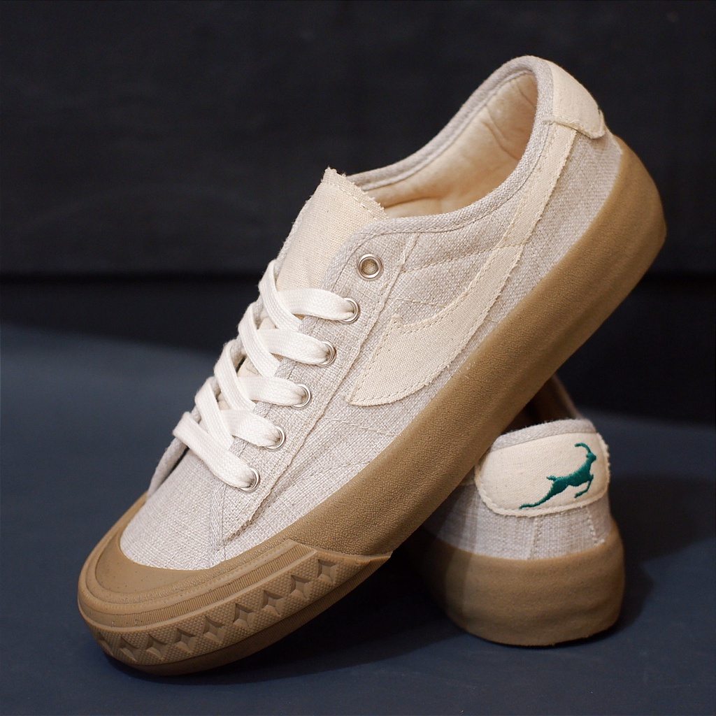 Compass Retrograde  Lo Linen Sand/Vanila