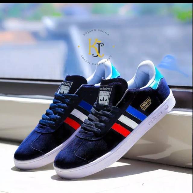 Sepatu Adidas Gazele