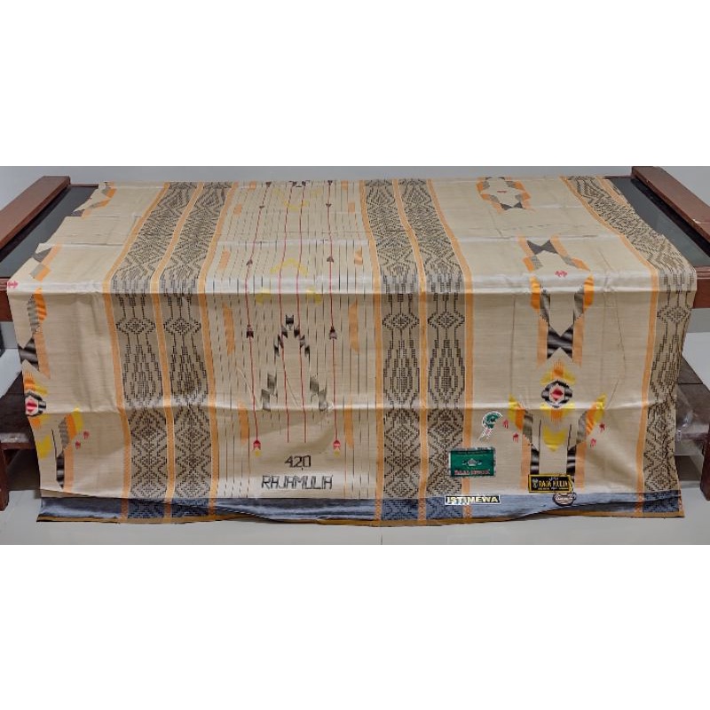 Sarung Tenun Sutra Raja Mulia 420 Exclusive skelas tamer kamer lamiri lamiya