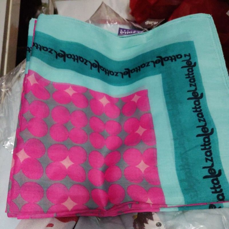 kerudung segi empat elzatta kaila linea-pink abu