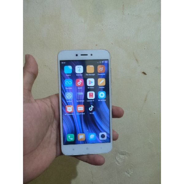 Handphone HP Second Seken Bekas Murah Xiaomi redmi 5a