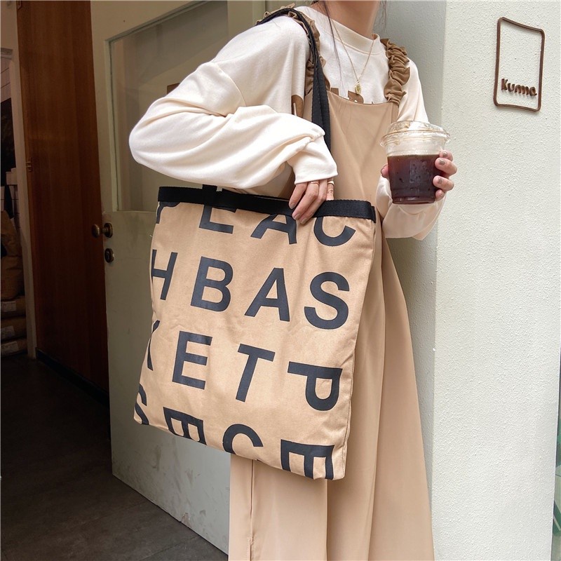 TC-130 tas canvas bahu besar shoulder bag kotak motif huruf tulisan