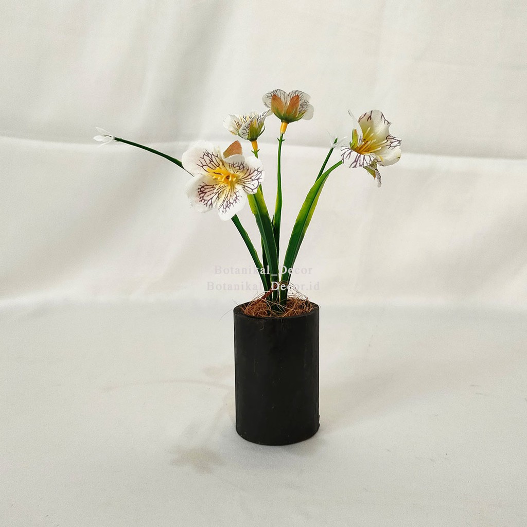 Artificial Flower Wax Bunga Plastik Palsu Imitasi Vas Pot Bamboo Bambu Hias Dekor Meja Rumah Kantor-5