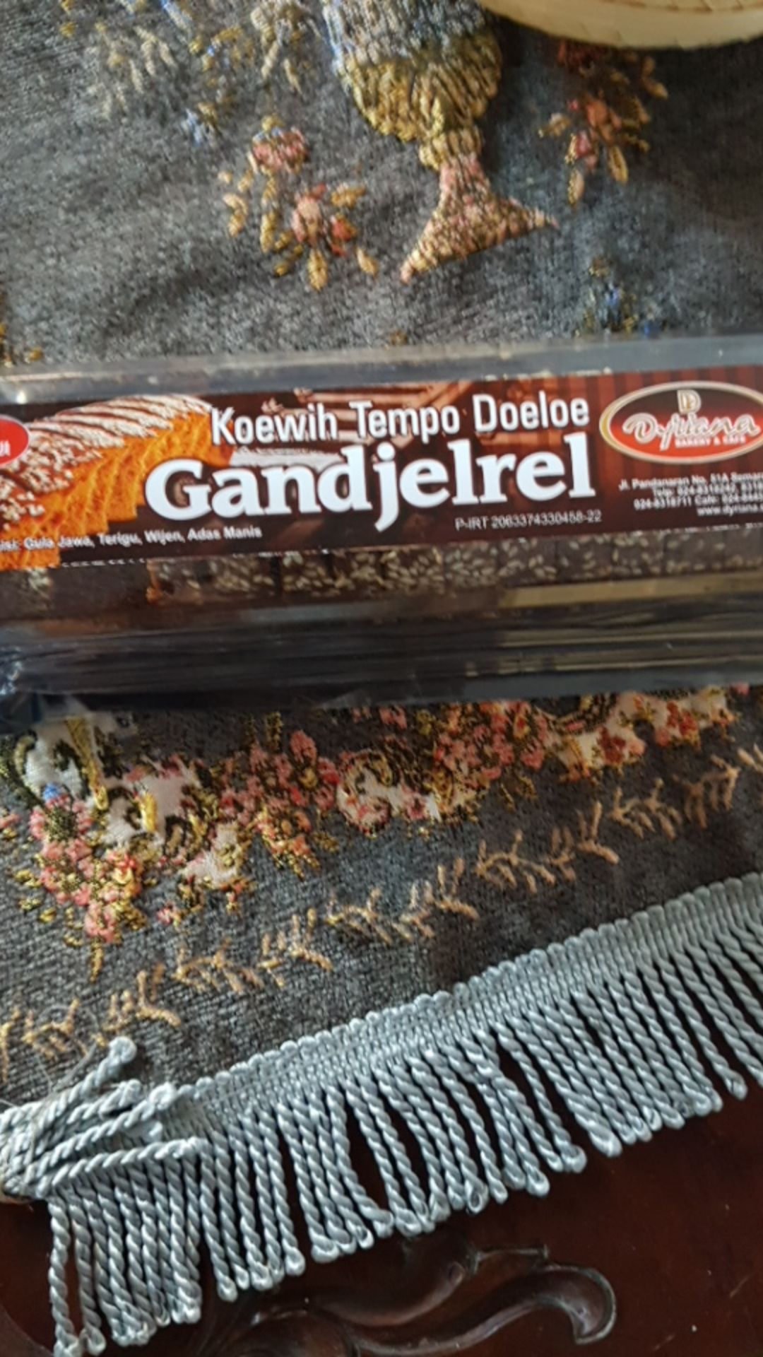 Kue Ganjel Rel Khas Semarang