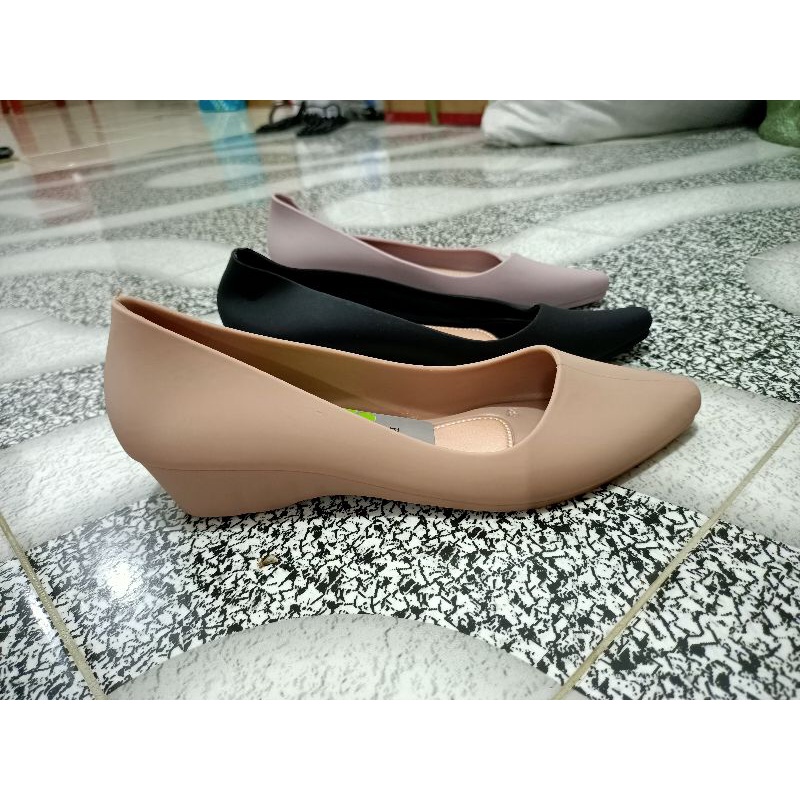 SEPATU JELLY LANCIP WEDGES POLOS 3CM 021