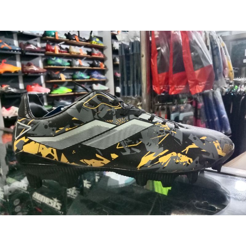 SEPATU SEPAK BOLA VULCAN FG MILLS