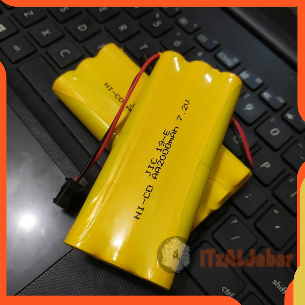 Baterai Mobil remot RC Nicd 2000mAh 7.2V soket Hitam