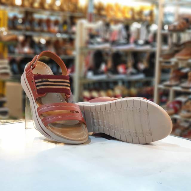 Sepatu Sandal Wanita ANNETA | NI 613 | Bata Merah
