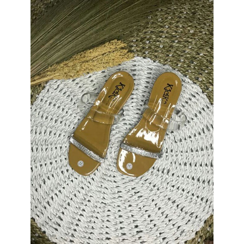 Sendal Tumit Kaca Anak