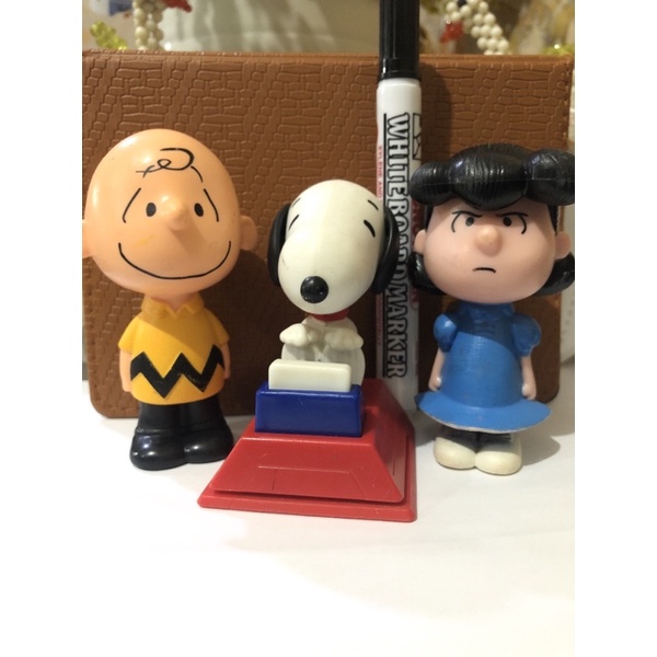 Mainan Figure Snoopy