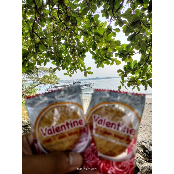 

PIE KACANG VALENTINE EDISI ICIP-ICIP OLEH-OLEH KHAS BALI TERMURAH ISI 10 PCS(BOX PUTIH POLOS)