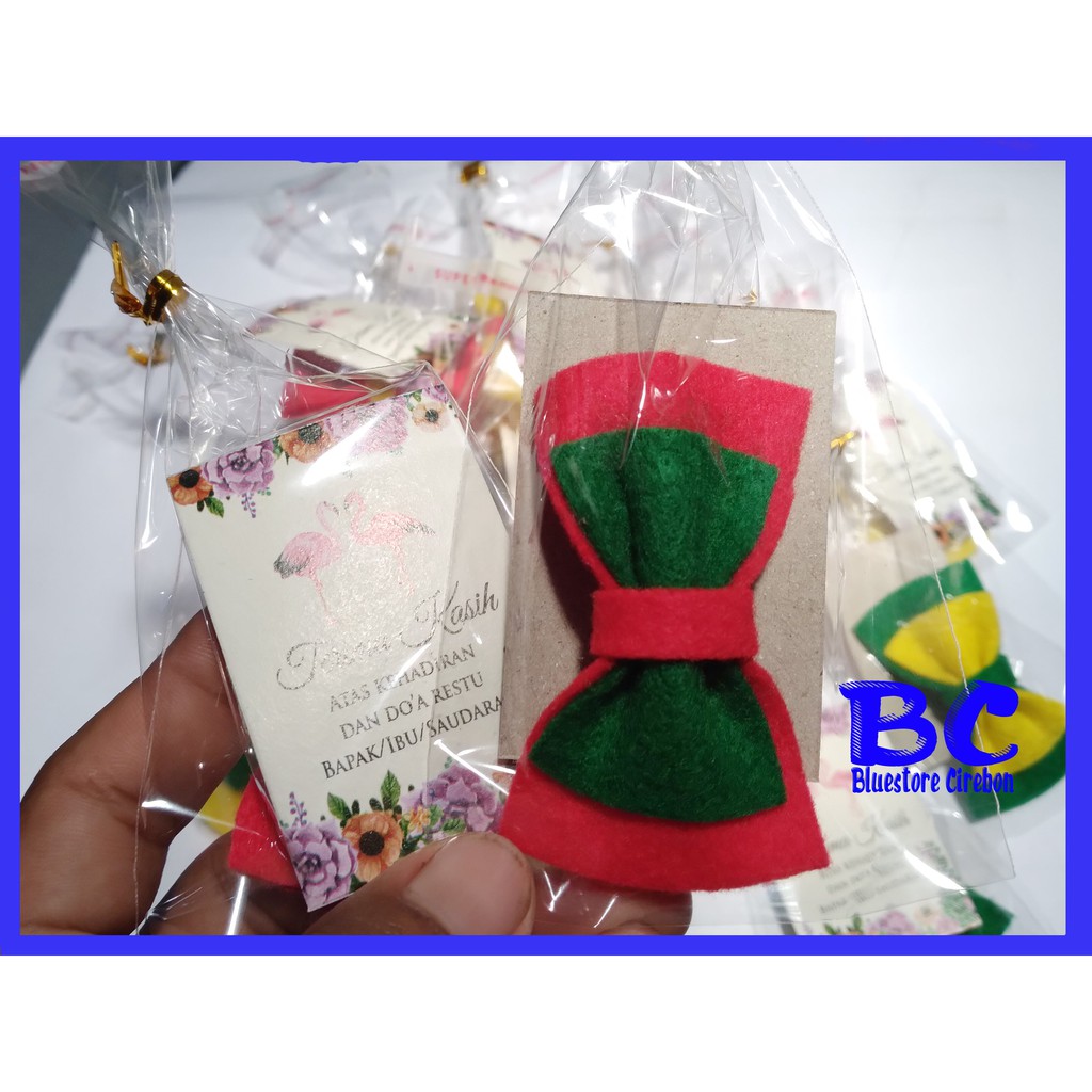 

Souvenir Pernikahan pita flanel PF02 isi 20 pcs